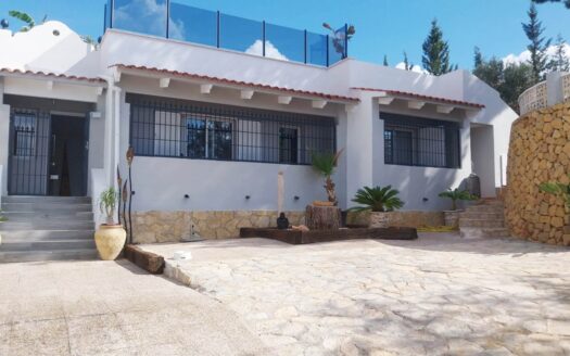 Villa La Nucia