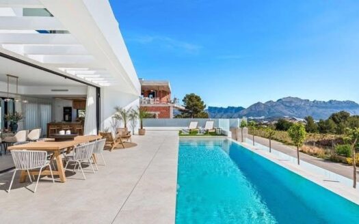 Modern villas in Polop