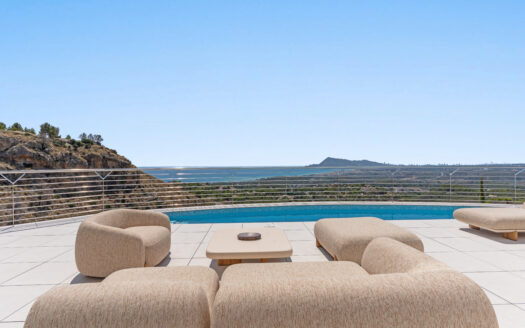 Modern villa with sea views in Altea