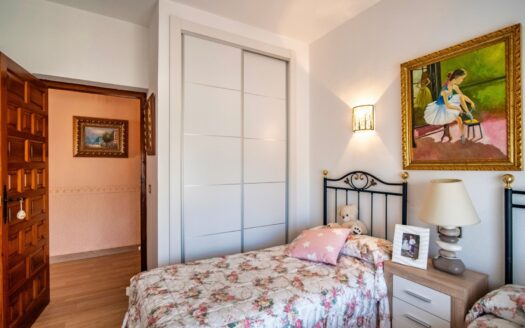 Villa with Independent Apartment and Pool in Panorama, La Nucia