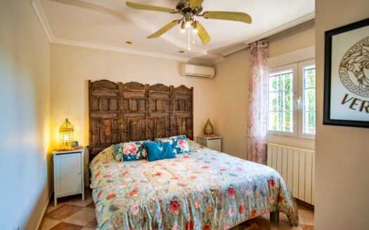 Villa with Guest Apartment in Montebello, La Nucia