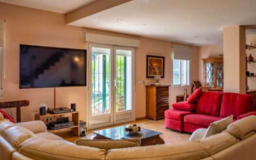 Villa with Sea Views in Altea Hills