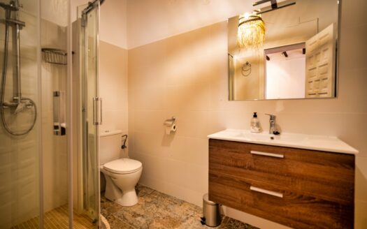 Renovated Rustic House with 5 Bedrooms and Swimming Pool in Polop