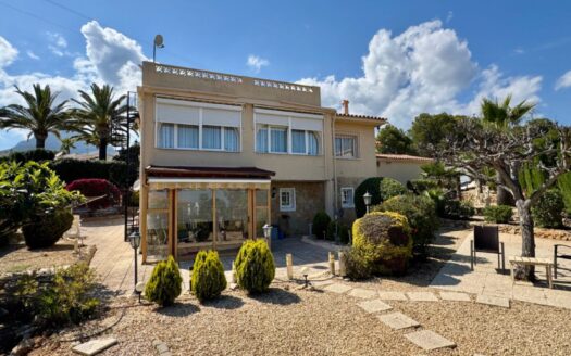 Chalet in Entrepinos, La Nucía