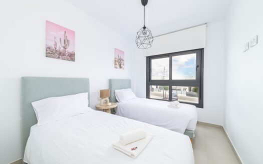APARTMENT PILAR DE LA HORADADA