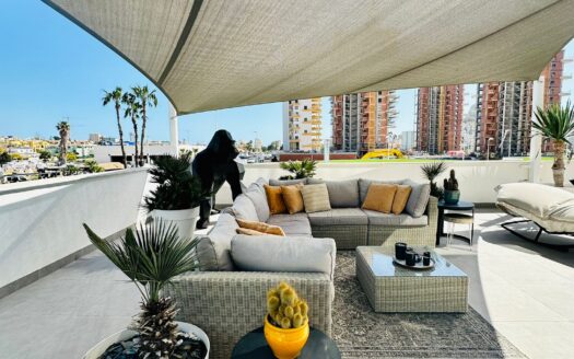 Modern apartment with big terrace in Calpe